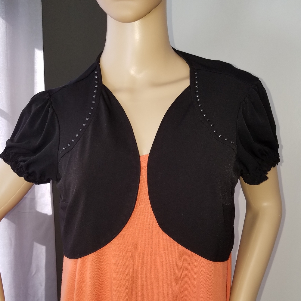 East 5th cropped short sleeved cardigan.